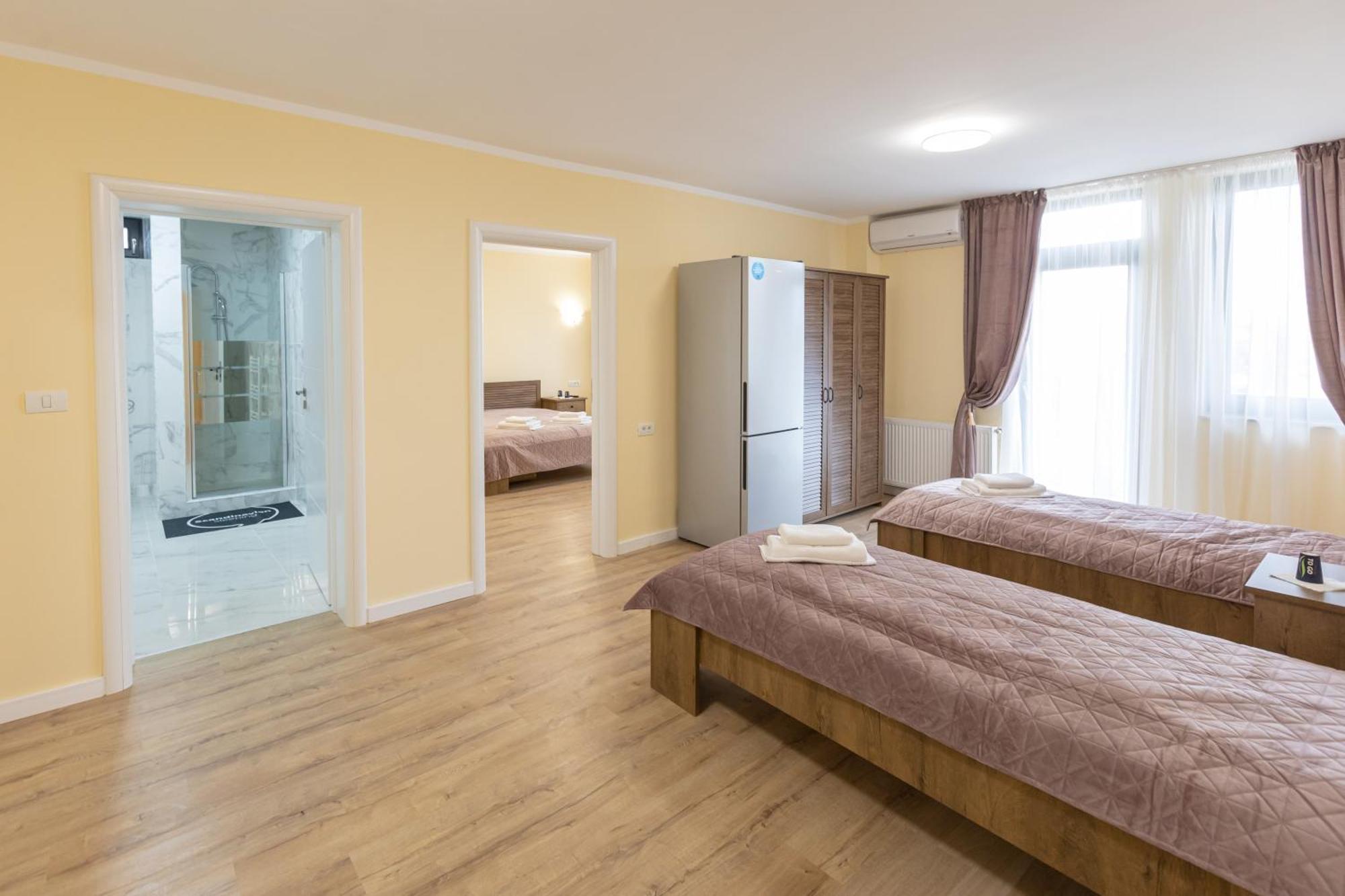 Villa Class Sînmartin Buitenkant foto